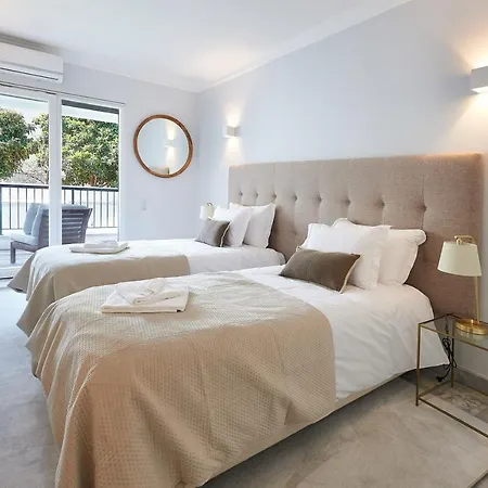 Oxford Park Ii 公寓 *